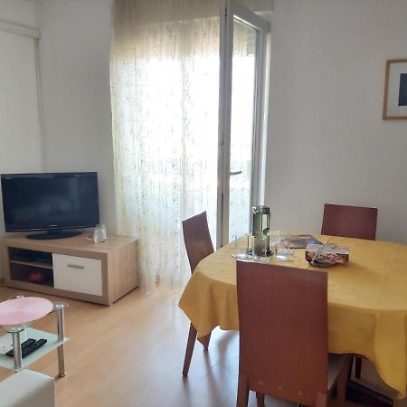 Apartment Mirela Zadar Eksteriør billede