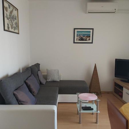 Apartment Mirela Zadar Eksteriør billede