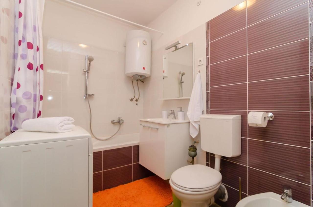 Apartment Mirela Zadar Eksteriør billede